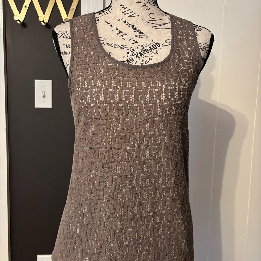 Ann Taylor Taupe Crochet Lace Scoop Neck Tank